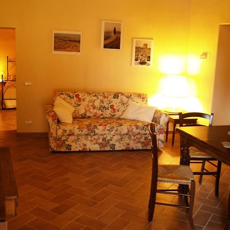 Agriturismo La Roverella Monteroni d'Arbia Eksteriør billede