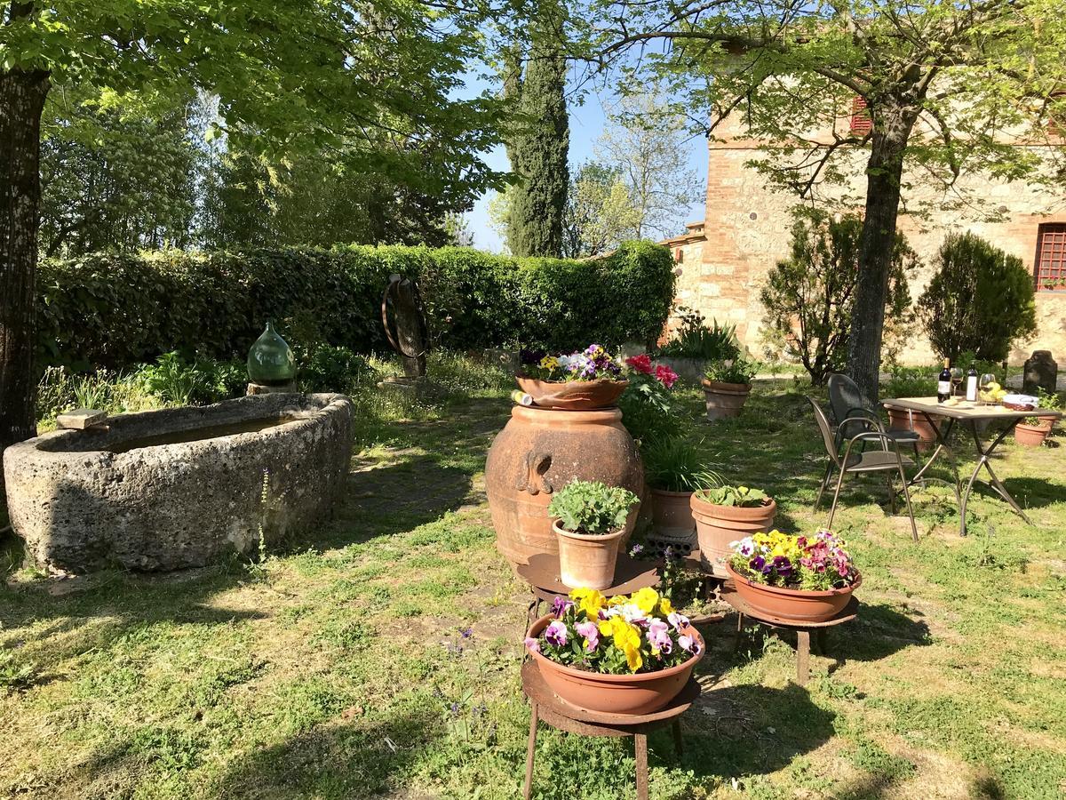 Agriturismo La Roverella Monteroni d'Arbia Eksteriør billede